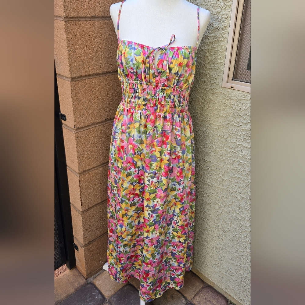 ASTR The Label Smocked Fully Lined Floral Maxi Dress - Picture 3 of 11